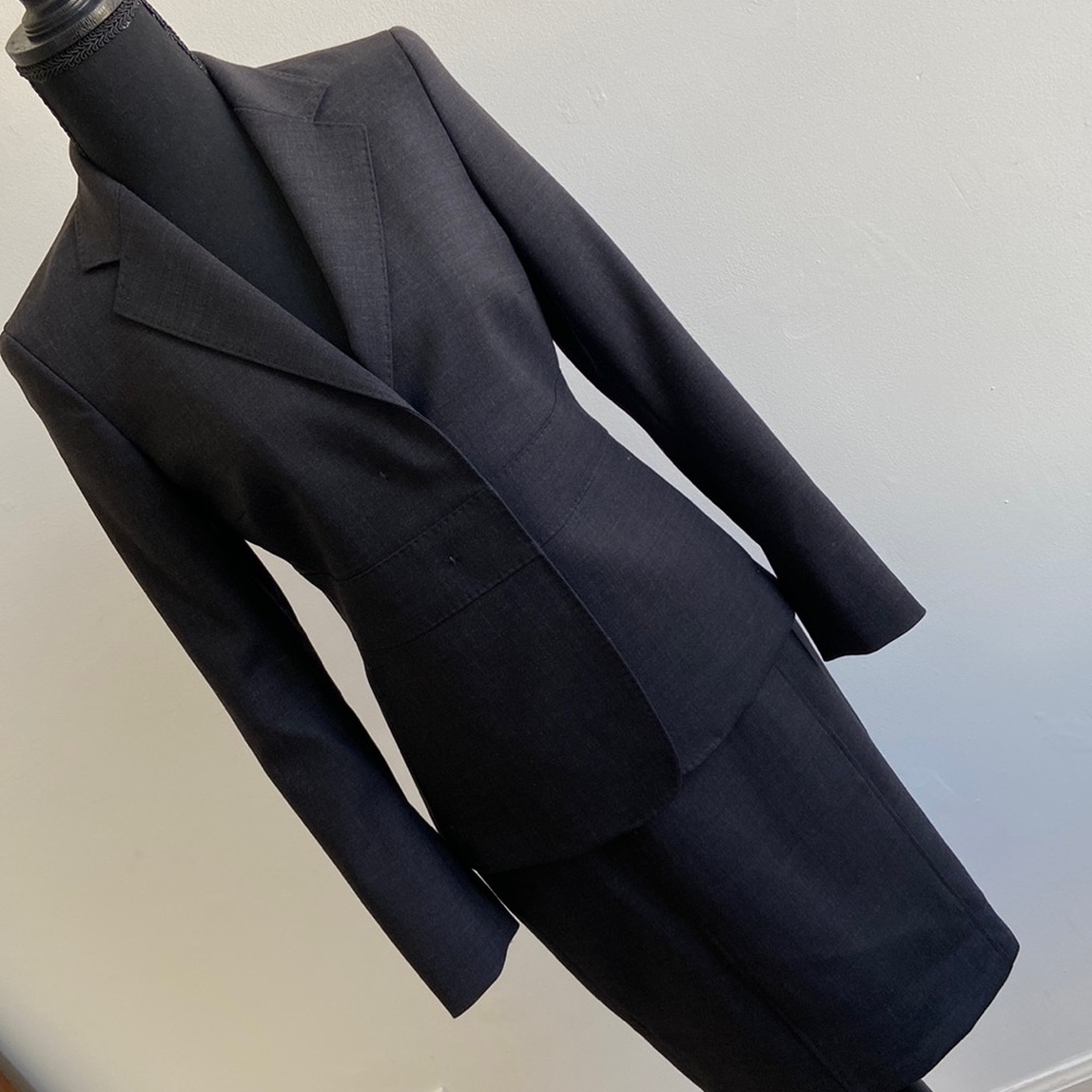 Max Mara Skirt Suit Charcoal Virgin Wool Dressmaker Details